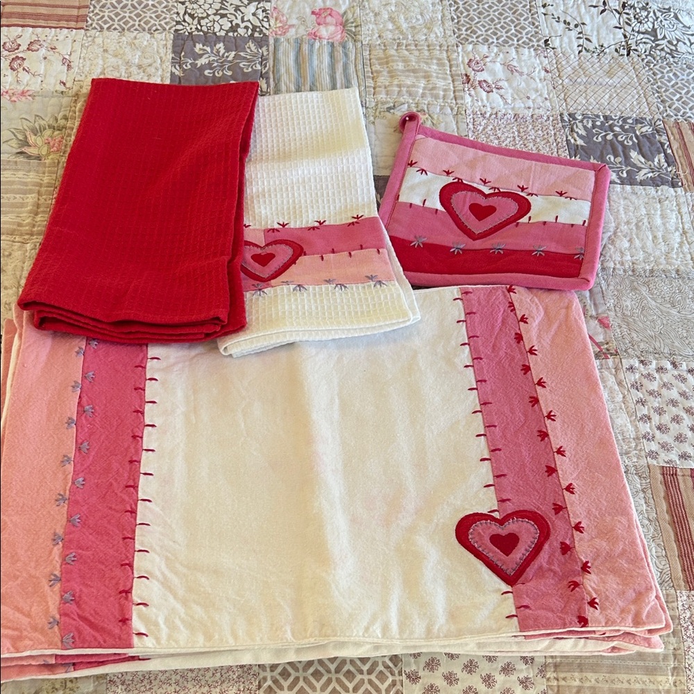 Valentine Heart Pink and White Placemats and Kitchen Towel with Pot Holder Set